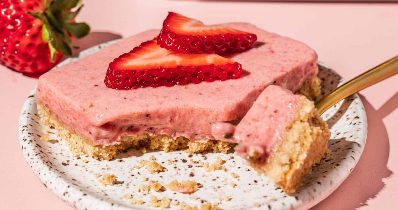 OC-StrawberryCrèmeFraîcheBars