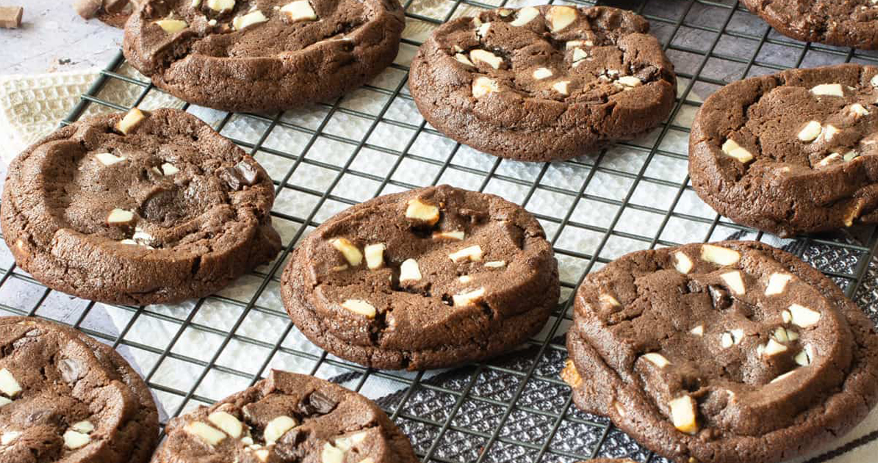 OC-triplechocolatecookies